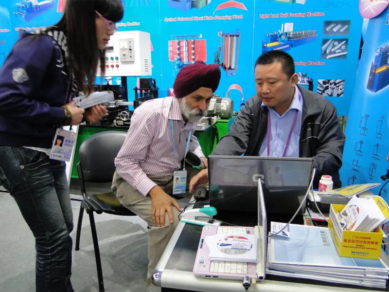 泊頭新聞十佳誠信企業(徐連星)誠信成就別人也成就自己