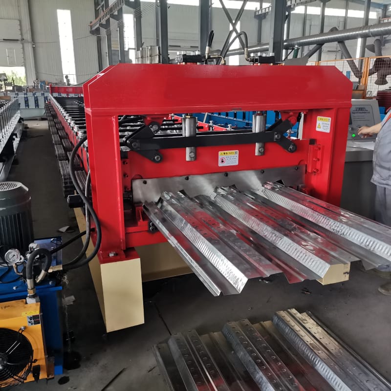 金屬樓承板設備生產線