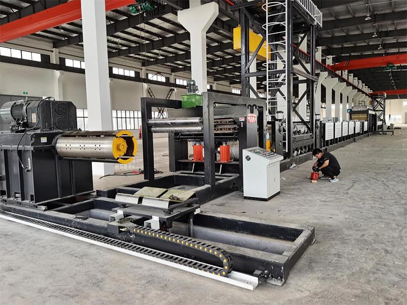 中拓全鑫熱覆膜機設備生產線