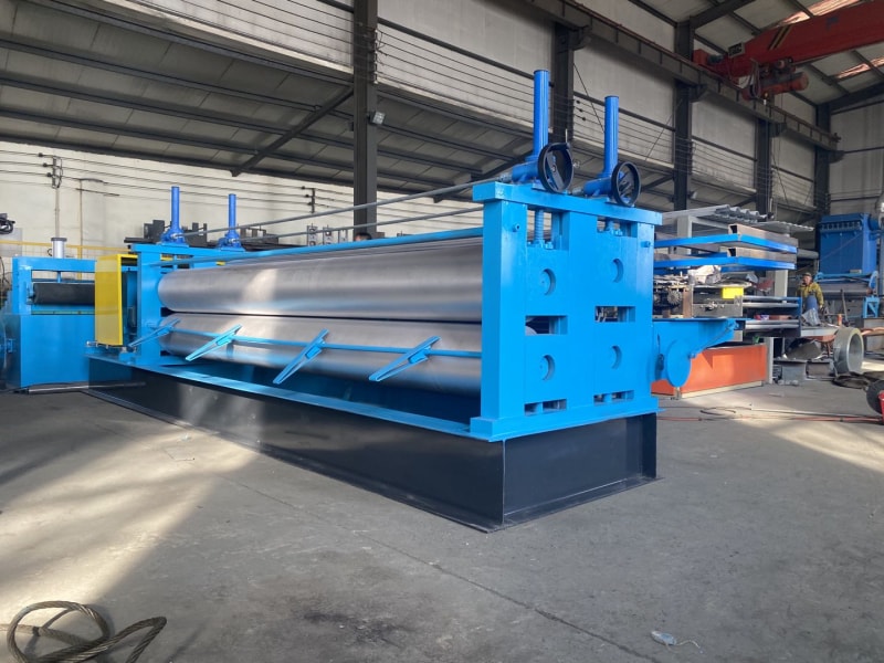 中拓橫壓圓弧薄板成型機