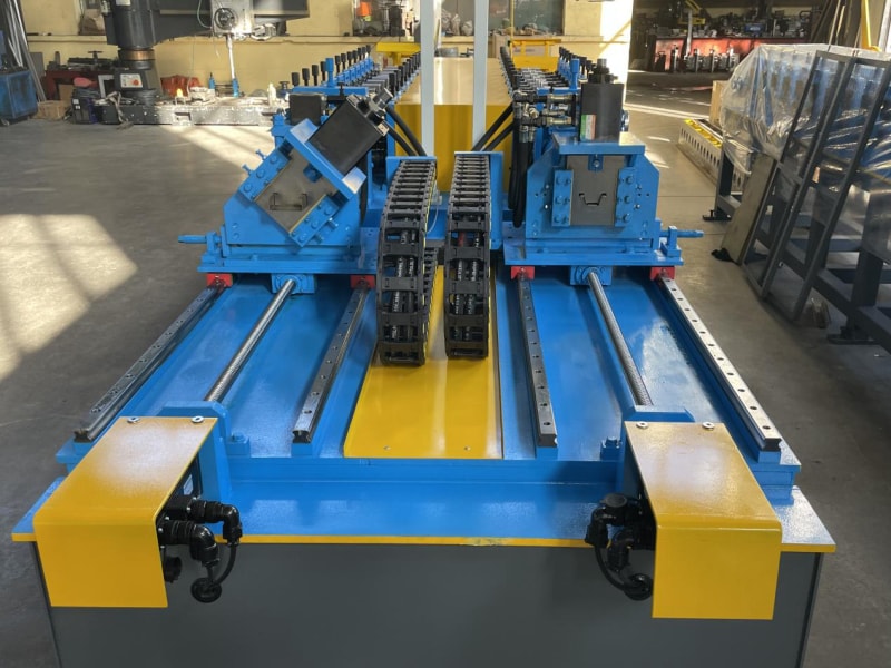 如何在一臺成型機上生產C型鋼和帽型鋼？