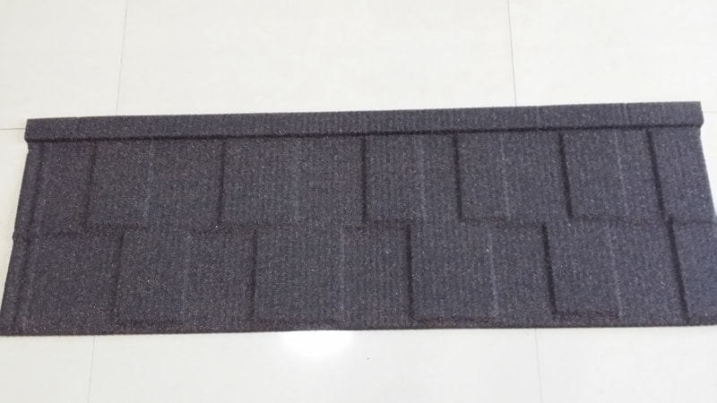 彩色石涂鋼屋面瓦生產線：現代耐用的屋面解決方案