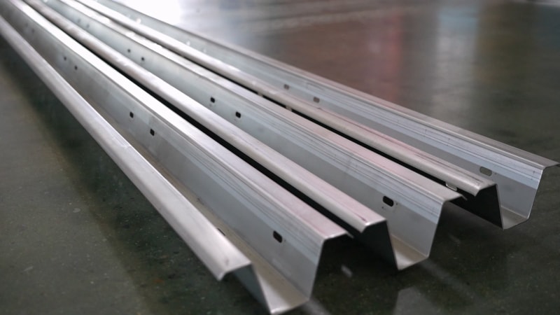 輕質+智能操作：冷彎型鋼領域的革新之作，中拓冷彎印度帽子型型鋼機，一站式生產解決方案：解析中拓冷彎印度帽子型型鋼機的核心優勢