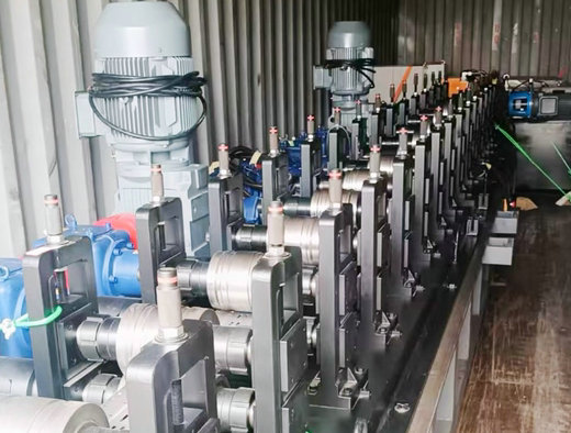 中拓冷彎簽約阿爾及利亞拿下訂單，加拿大、墨西哥、韓國設(shè)備同步發(fā)運，中拓冷彎海外市場再提速：成功簽約拓展業(yè)務(wù)，多批設(shè)備發(fā)運全球