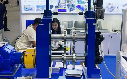 中拓冷彎簽約阿爾及利亞拿下訂單，加拿大、墨西哥、韓國設備同步發運，中拓冷彎海外市場再提速：成功簽約拓展業務，多批設備發運全球