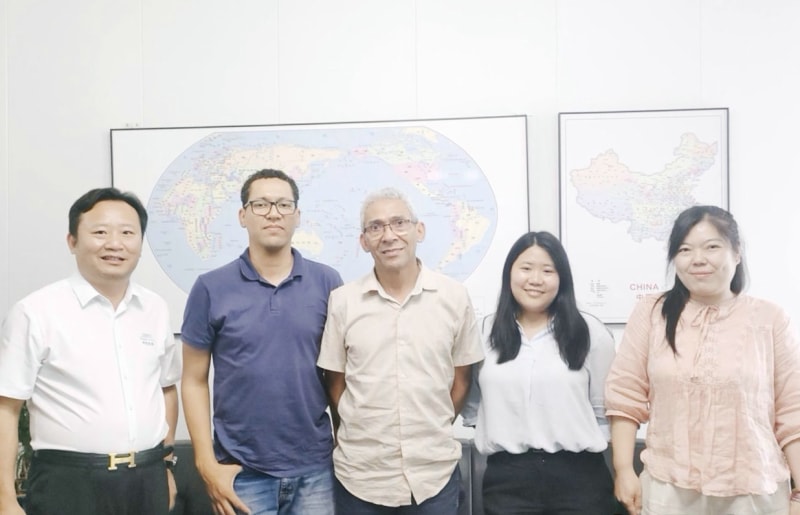 青春賦能中巴合作！中拓 00 后外貿(mào)員憑專業(yè)破局 解鎖冷彎成型設(shè)備海外合作新場(chǎng)景