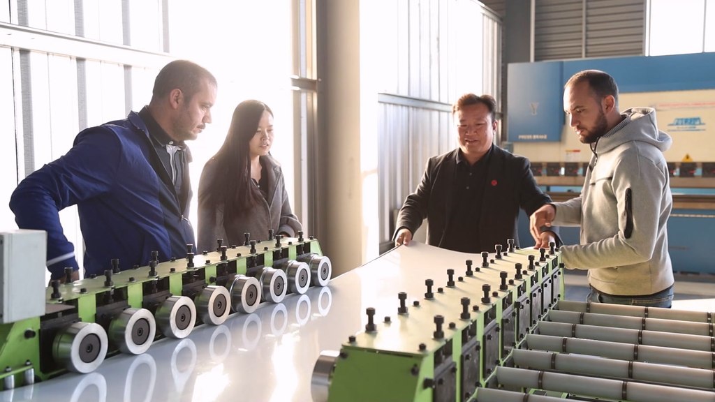 堅定信心 勇挑大梁·產業新亮點丨跨境電商+產業帶，提速“河北造”出海